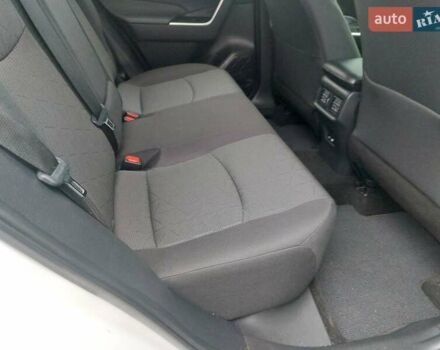 Белый Тойота РАВ 4, объемом двигателя 2.49 л и пробегом 48 тыс. км за 35500 $, фото 20 на Automoto.ua