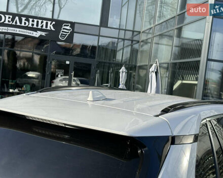 Білий Тойота РАВ 4, об'ємом двигуна 2.5 л та пробігом 27 тис. км за 34000 $, фото 36 на Automoto.ua