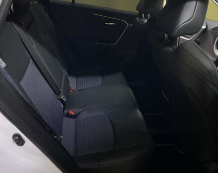 Белый Тойота РАВ 4, объемом двигателя 2.49 л и пробегом 13 тыс. км за 43700 $, фото 18 на Automoto.ua