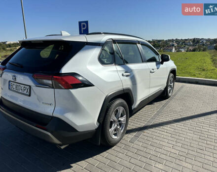 Белый Тойота РАВ 4, объемом двигателя 2.49 л и пробегом 66 тыс. км за 35000 $, фото 18 на Automoto.ua