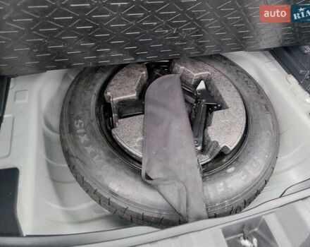 Белый Тойота РАВ 4, объемом двигателя 2.49 л и пробегом 48 тыс. км за 35500 $, фото 32 на Automoto.ua