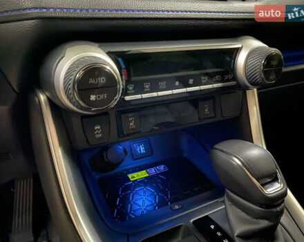 Белый Тойота РАВ 4, объемом двигателя 2.49 л и пробегом 13 тыс. км за 43700 $, фото 15 на Automoto.ua