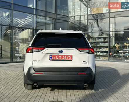 Білий Тойота РАВ 4, об'ємом двигуна 2.5 л та пробігом 27 тис. км за 34000 $, фото 4 на Automoto.ua