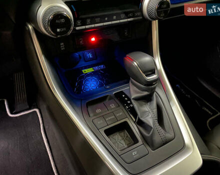 Белый Тойота РАВ 4, объемом двигателя 2.49 л и пробегом 13 тыс. км за 43700 $, фото 9 на Automoto.ua