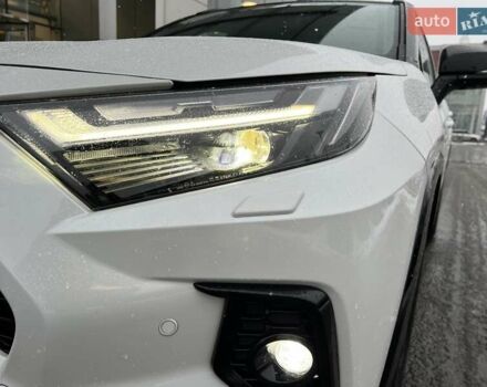 Белый Тойота РАВ 4, объемом двигателя 2.49 л и пробегом 41 тыс. км за 48444 $, фото 9 на Automoto.ua