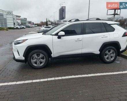 Белый Тойота РАВ 4, объемом двигателя 2.49 л и пробегом 48 тыс. км за 35500 $, фото 2 на Automoto.ua
