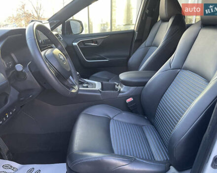 Белый Тойота РАВ 4, объемом двигателя 2.49 л и пробегом 32 тыс. км за 44900 $, фото 36 на Automoto.ua