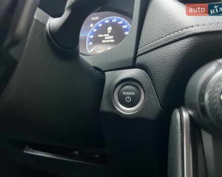 Белый Тойота РАВ 4, объемом двигателя 2.49 л и пробегом 41 тыс. км за 48444 $, фото 41 на Automoto.ua