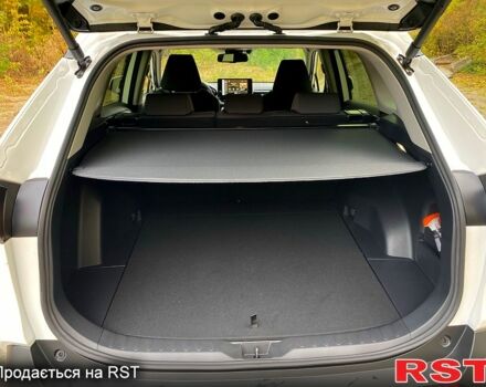 Білий Тойота РАВ 4, об'ємом двигуна 2.5 л та пробігом 1000 тис. км за 42000 $, фото 7 на Automoto.ua