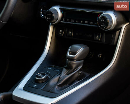 Белый Тойота РАВ 4, объемом двигателя 2.49 л и пробегом 3 тыс. км за 42000 $, фото 42 на Automoto.ua