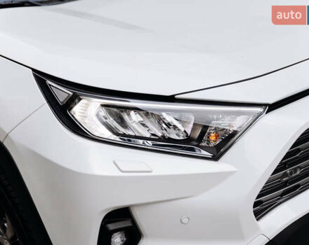 Белый Тойота РАВ 4, объемом двигателя 2.49 л и пробегом 10 тыс. км за 42900 $, фото 21 на Automoto.ua