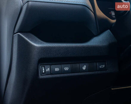 Белый Тойота РАВ 4, объемом двигателя 2.49 л и пробегом 3 тыс. км за 42000 $, фото 49 на Automoto.ua