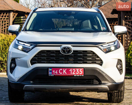 Белый Тойота РАВ 4, объемом двигателя 2.49 л и пробегом 3 тыс. км за 42000 $, фото 2 на Automoto.ua