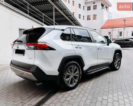 Белый Тойота РАВ 4, объемом двигателя 2.49 л и пробегом 10 тыс. км за 42900 $, фото 18 на Automoto.ua