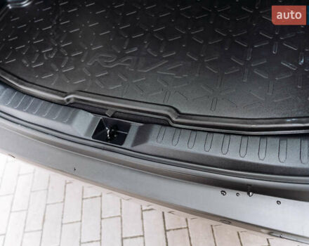 Белый Тойота РАВ 4, объемом двигателя 2.49 л и пробегом 10 тыс. км за 42900 $, фото 53 на Automoto.ua