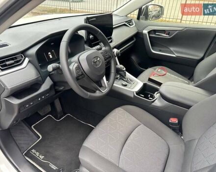 Белый Тойота РАВ 4, объемом двигателя 2.49 л и пробегом 2 тыс. км за 44900 $, фото 7 на Automoto.ua