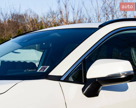 Белый Тойота РАВ 4, объемом двигателя 2.49 л и пробегом 3 тыс. км за 42000 $, фото 19 на Automoto.ua