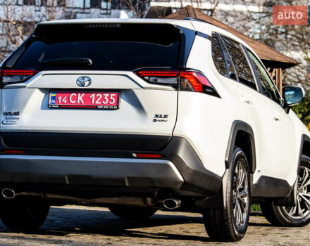 Белый Тойота РАВ 4, объемом двигателя 2.49 л и пробегом 3 тыс. км за 42000 $, фото 12 на Automoto.ua