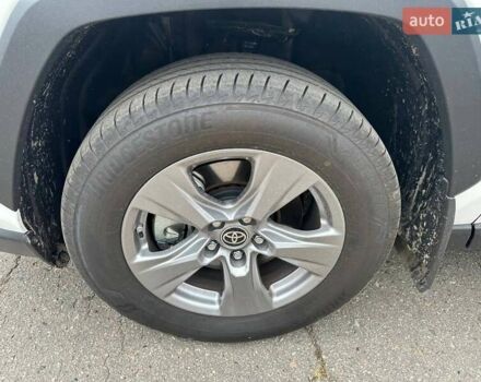 Білий Тойота РАВ 4, об'ємом двигуна 2.49 л та пробігом 2 тис. км за 41900 $, фото 18 на Automoto.ua
