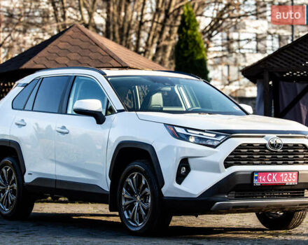 Белый Тойота РАВ 4, объемом двигателя 2.49 л и пробегом 3 тыс. км за 42000 $, фото 3 на Automoto.ua