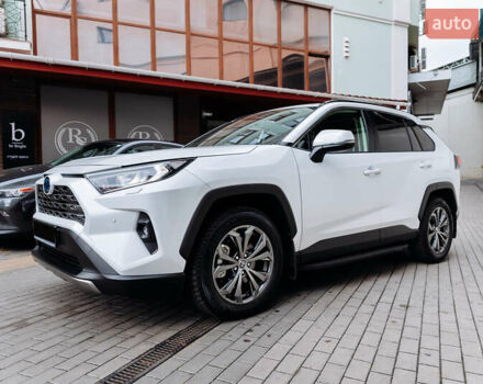 Белый Тойота РАВ 4, объемом двигателя 2.49 л и пробегом 10 тыс. км за 42900 $, фото 8 на Automoto.ua