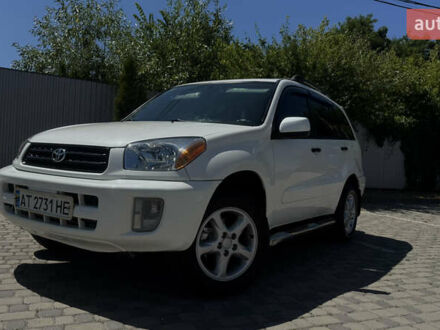 Белый Тойота РАВ 4, объемом двигателя 2 л и пробегом 170 тыс. км за 6950 $, фото 1 на Automoto.ua