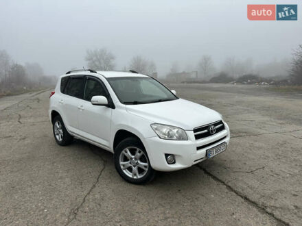 Білий Тойота РАВ 4, об'ємом двигуна 2.2 л та пробігом 283 тис. км за 9350 $, фото 1 на Automoto.ua