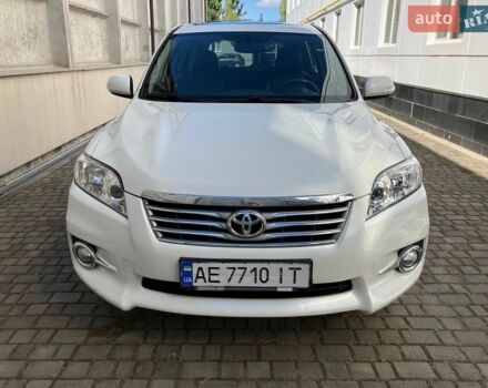 Белый Тойота РАВ 4, объемом двигателя 2.2 л и пробегом 120 тыс. км за 15300 $, фото 1 на Automoto.ua