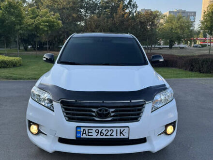 Тойота РАВ 4 2012 в Днепре (Днепропетровске) на Automoto.ua Белый Тойота РАВ 4, объемом двигателя 1.99 л и пробегом 172 тыс. км за 12800 $, фото 1 на Automoto.ua