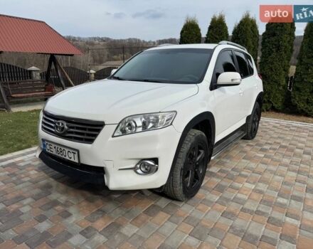 Белый Тойота РАВ 4, объемом двигателя 2.23 л и пробегом 229 тыс. км за 13200 $, фото 1 на Automoto.ua