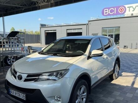 Білий Тойота РАВ 4, об'ємом двигуна 1.99 л та пробігом 155 тис. км за 17200 $, фото 1 на Automoto.ua