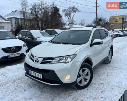 Белый Тойота РАВ 4, объемом двигателя 2.23 л и пробегом 194 тыс. км за 16600 $, фото 1 на Automoto.ua