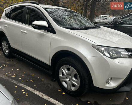 Белый Тойота РАВ 4, объемом двигателя 2.2 л и пробегом 151 тыс. км за 15800 $, фото 1 на Automoto.ua