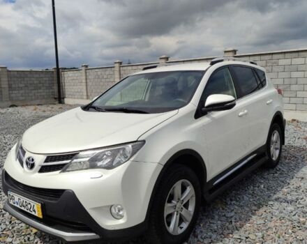 Белый Тойота РАВ 4, объемом двигателя 2.5 л и пробегом 250 тыс. км за 16200 $, фото 1 на Automoto.ua
