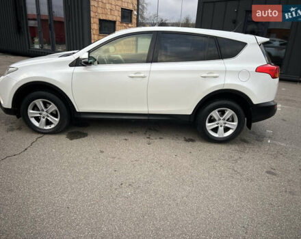 Білий Тойота РАВ 4, об'ємом двигуна 2.2 л та пробігом 254 тис. км за 14650 $, фото 1 на Automoto.ua