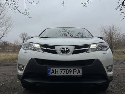 Белый Тойота РАВ 4, объемом двигателя 1.99 л и пробегом 132 тыс. км за 17000 $, фото 1 на Automoto.ua