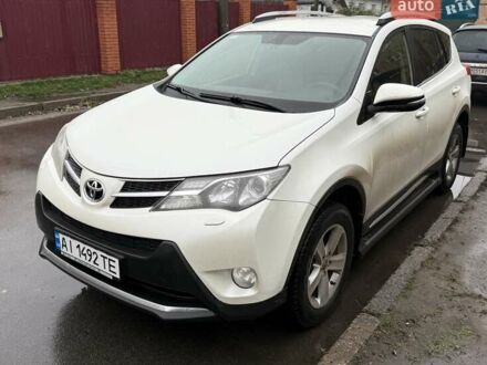 Белый Тойота РАВ 4, объемом двигателя 2.23 л и пробегом 133 тыс. км за 19500 $, фото 1 на Automoto.ua