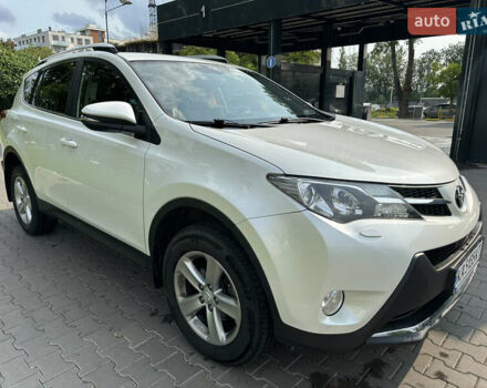Белый Тойота РАВ 4, объемом двигателя 2.23 л и пробегом 80 тыс. км за 19500 $, фото 1 на Automoto.ua