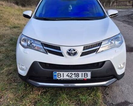 Белый Тойота РАВ 4, объемом двигателя 2.23 л и пробегом 126 тыс. км за 18500 $, фото 1 на Automoto.ua