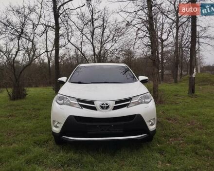 Белый Тойота РАВ 4, объемом двигателя 2.23 л и пробегом 168 тыс. км за 17800 $, фото 1 на Automoto.ua