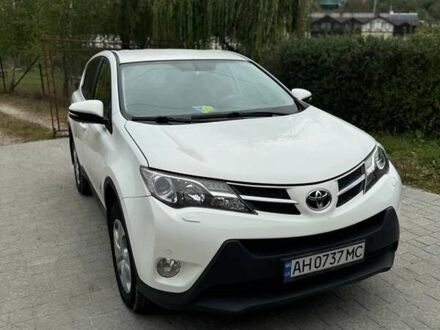 Белый Тойота РАВ 4, объемом двигателя 2.23 л и пробегом 209 тыс. км за 14500 $, фото 1 на Automoto.ua