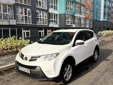 Тойота РАВ 4 2014 в Чернигове на Automoto.ua Белый Тойота РАВ 4, объемом двигателя 1.99 л и пробегом 181 тыс. км за 15700 $, фото 1 на Automoto.ua