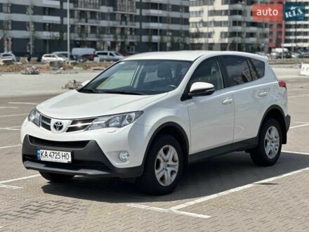 Білий Тойота РАВ 4, об'ємом двигуна 2 л та пробігом 123 тис. км за 16777 $, фото 1 на Automoto.ua