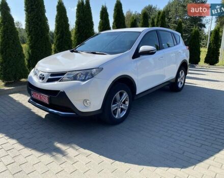 Білий Тойота РАВ 4, об'ємом двигуна 2 л та пробігом 200 тис. км за 16600 $, фото 1 на Automoto.ua
