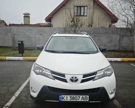 Белый Тойота РАВ 4, объемом двигателя 2.5 л и пробегом 165 тыс. км за 15500 $, фото 1 на Automoto.ua