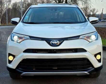 Белый Тойота РАВ 4, объемом двигателя 0 л и пробегом 166 тыс. км за 14500 $, фото 1 на Automoto.ua