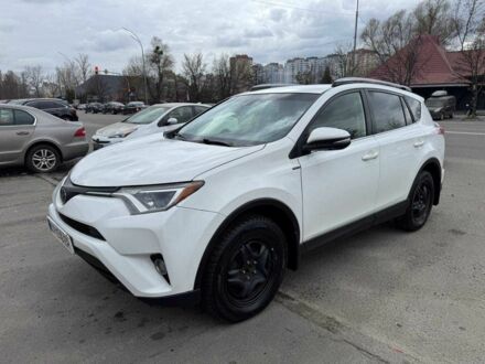 Білий Тойота РАВ 4, об'ємом двигуна 2.5 л та пробігом 117 тис. км за 17000 $, фото 1 на Automoto.ua