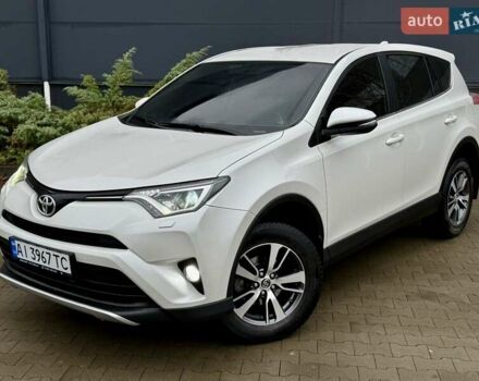 Белый Тойота РАВ 4, объемом двигателя 1.99 л и пробегом 110 тыс. км за 20900 $, фото 1 на Automoto.ua