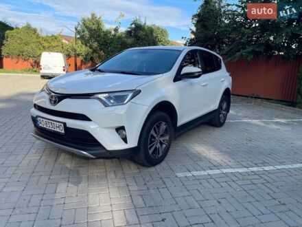 Белый Тойота РАВ 4, объемом двигателя 2.23 л и пробегом 189 тыс. км за 19399 $, фото 1 на Automoto.ua