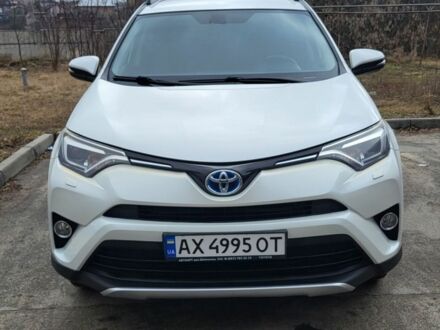 Білий Тойота РАВ 4, об'ємом двигуна 2.49 л та пробігом 130 тис. км за 22000 $, фото 1 на Automoto.ua